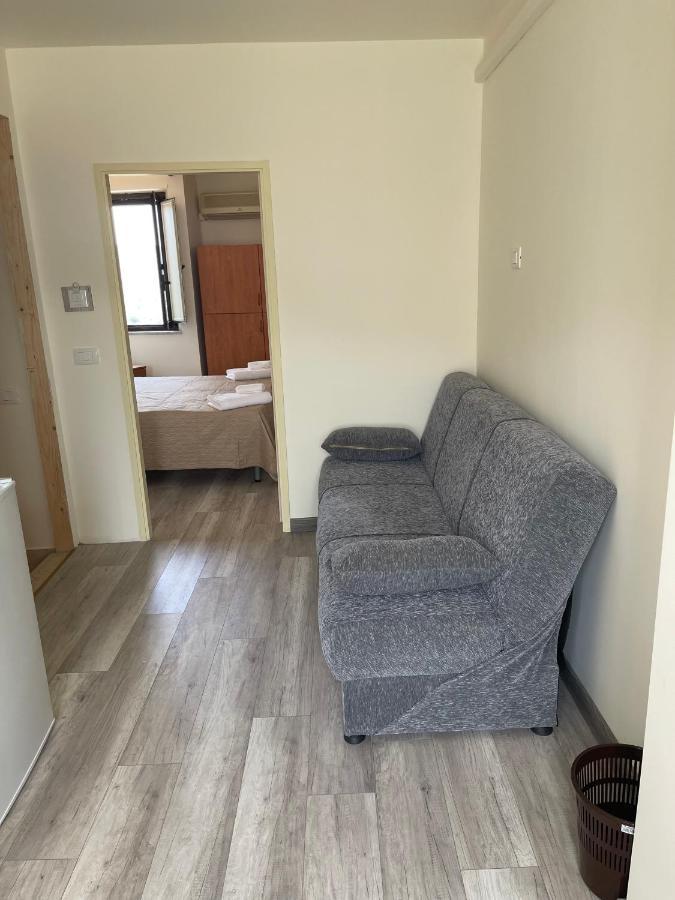 Casa Vacanza Antico Baglio กัสเตลบูโอโน ภายนอก รูปภาพ